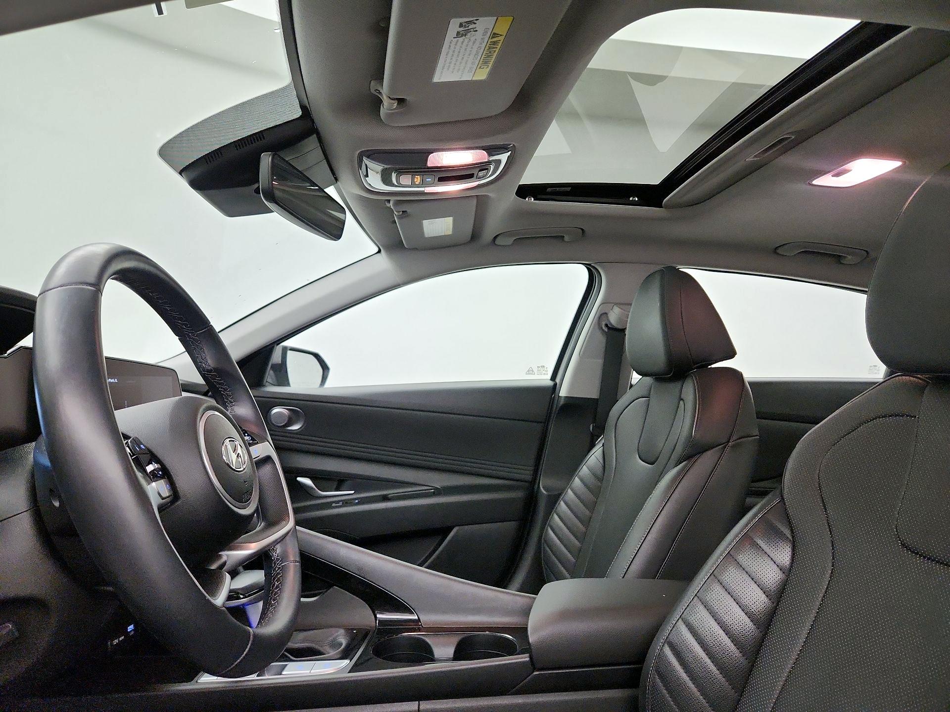 Thumbnail: 2022 Hyundai Elantra - 20