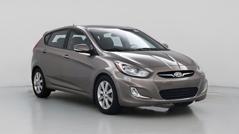2013 Hyundai Accent SE Hero Image