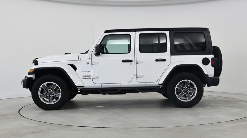 2020 Jeep Wrangler Unlimited Sahara 3