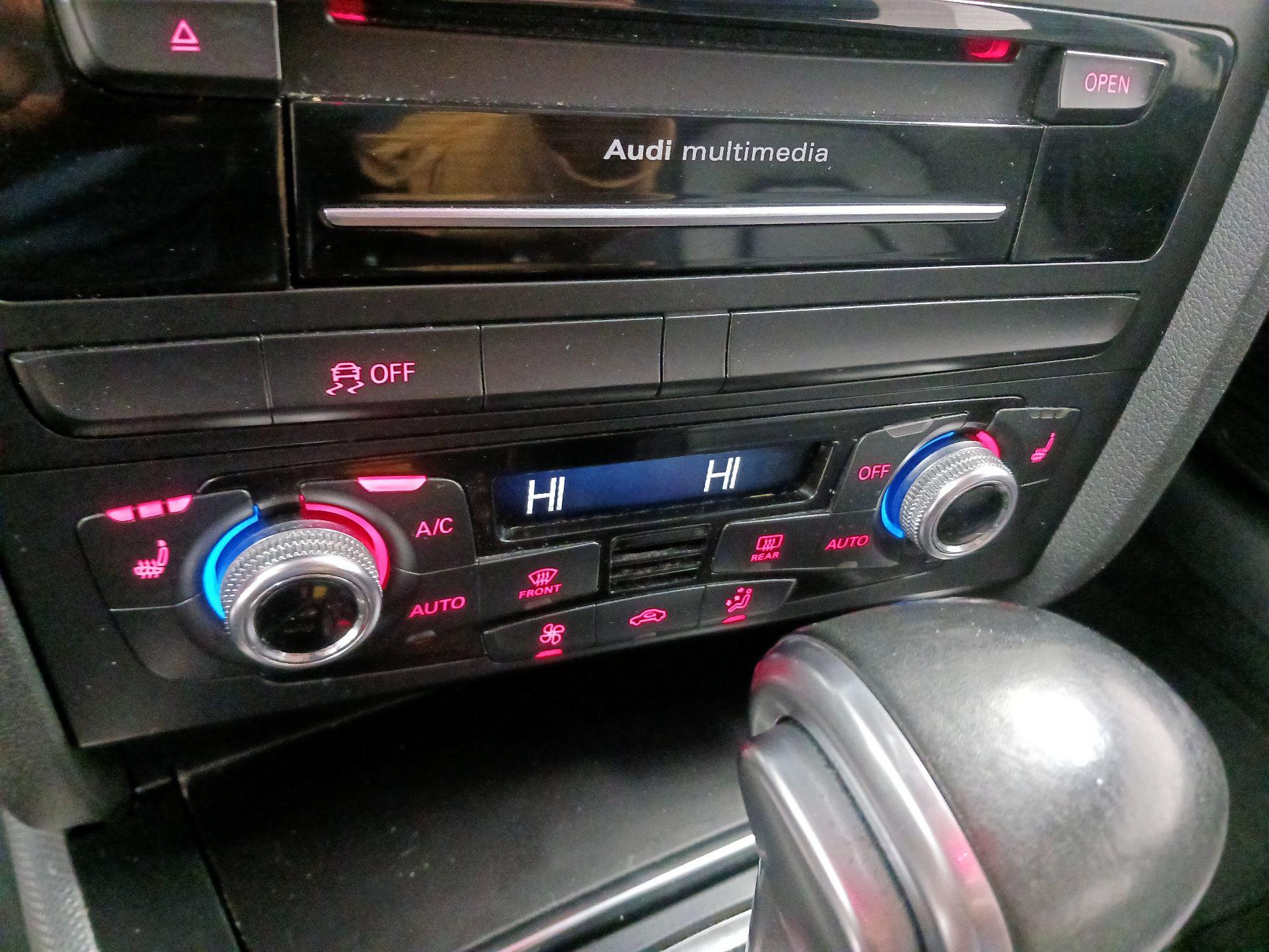 Thumbnail: 2015 Audi A4 - 17