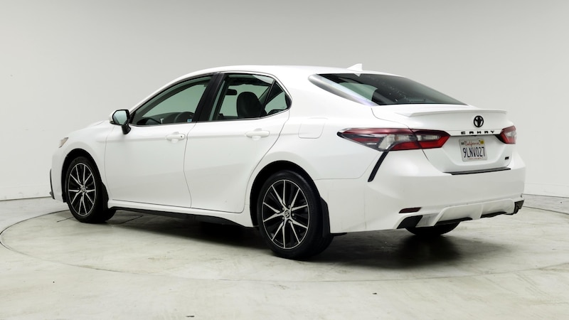 2024 Toyota Camry SE 2