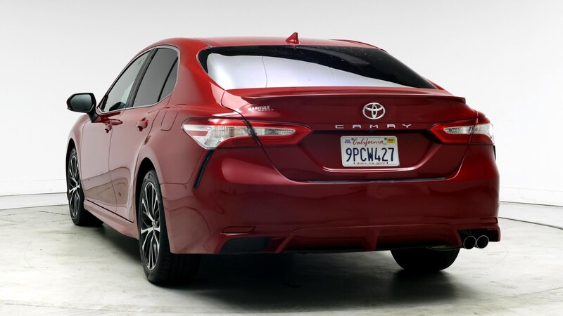 2020 Toyota Camry SE 6