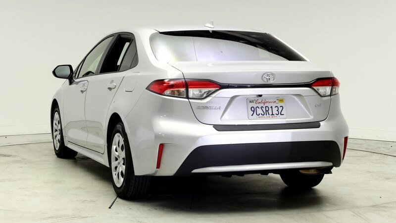 2022 Toyota Corolla LE 2