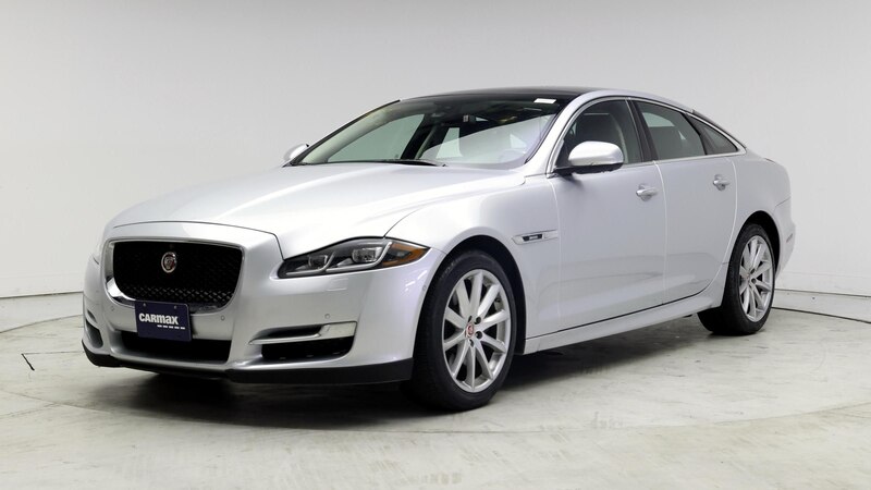 2016 Jaguar XJ R-Sport 4