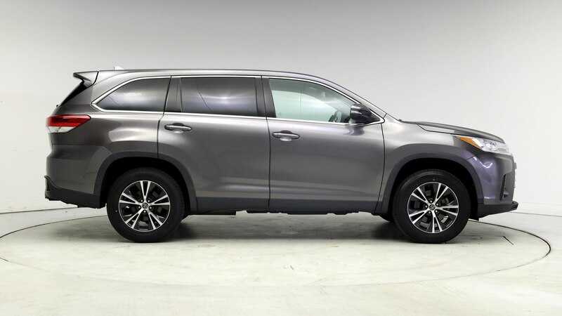 2019 Toyota Highlander LE 7