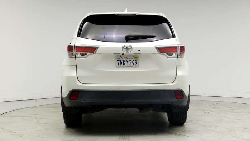 2015 Toyota Highlander Plus 6