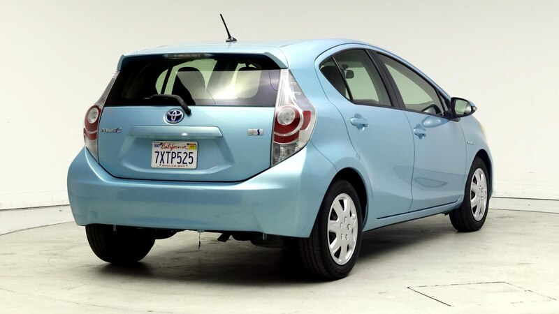 2014 Toyota Prius c One 8