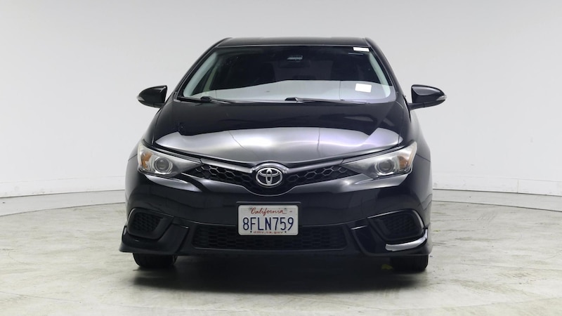 2018 Toyota Corolla iM  5