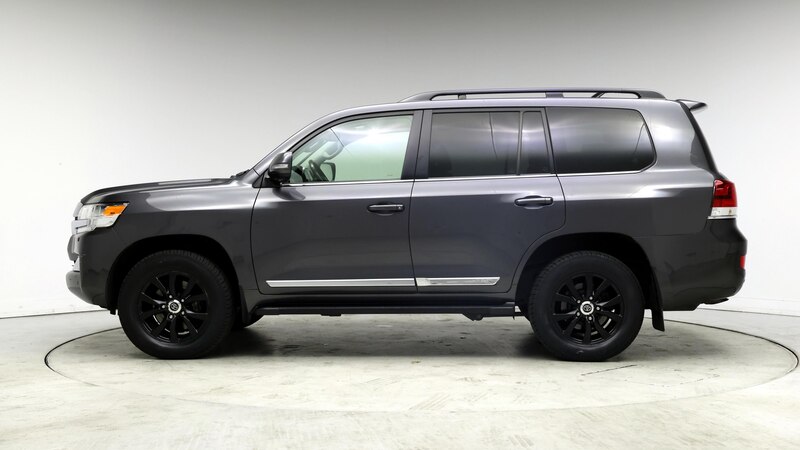 2021 Toyota Land Cruiser  3