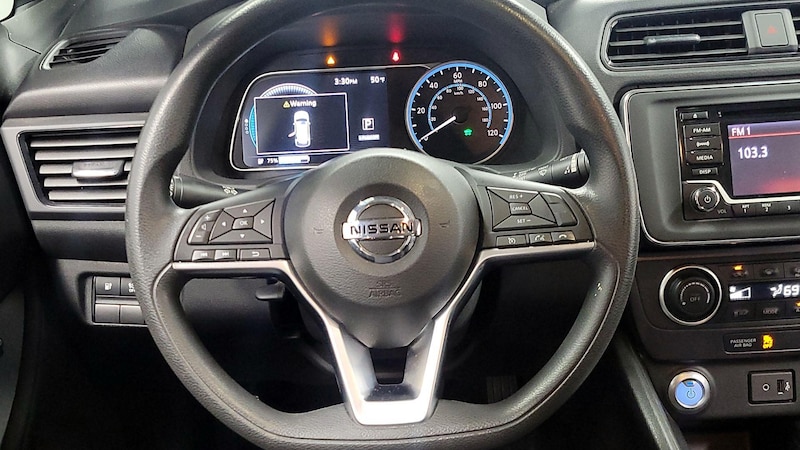 2018 Nissan Leaf S 10