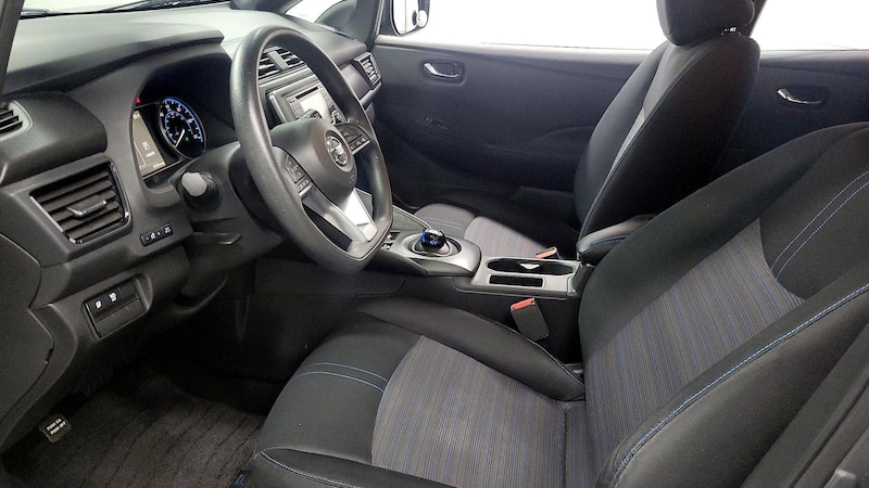 2018 Nissan Leaf S 11