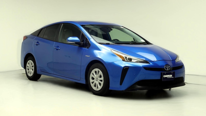 2019 Toyota Prius LE Hero Image