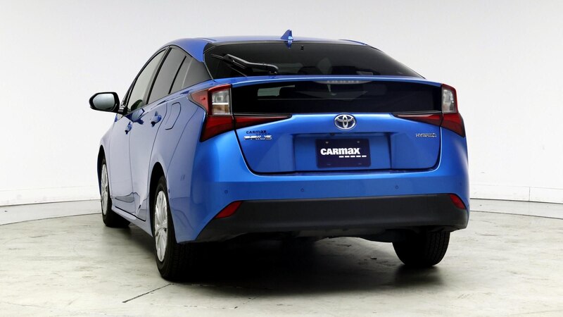 2019 Toyota Prius LE 6