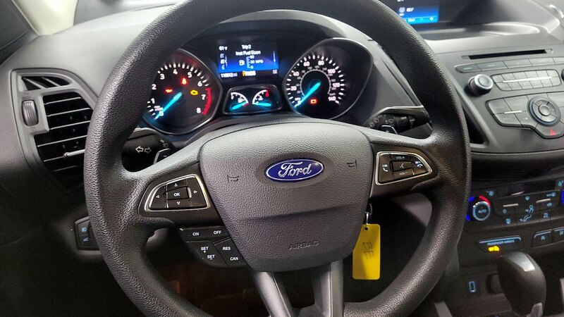 2017 Ford Escape SE 10