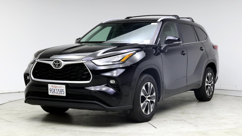 2023 Toyota Highlander XLE 4