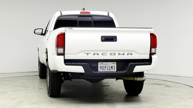 2022 Toyota Tacoma SR 6