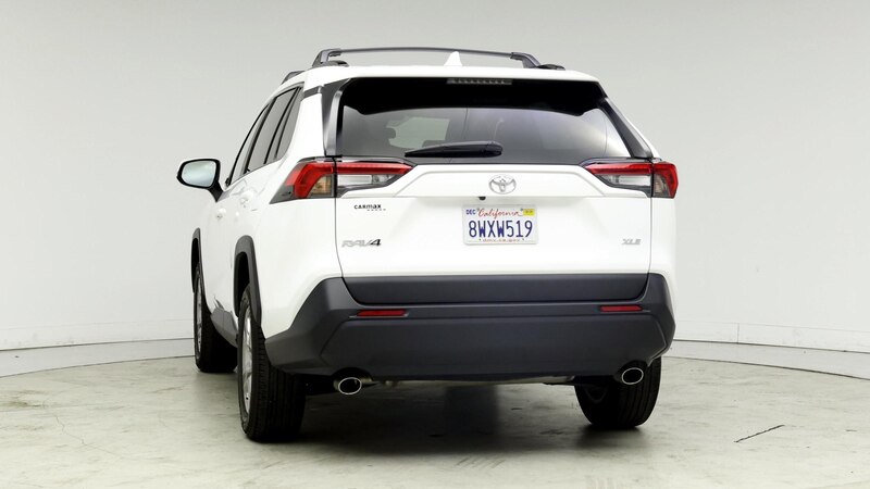 2023 Toyota RAV4 XLE 6