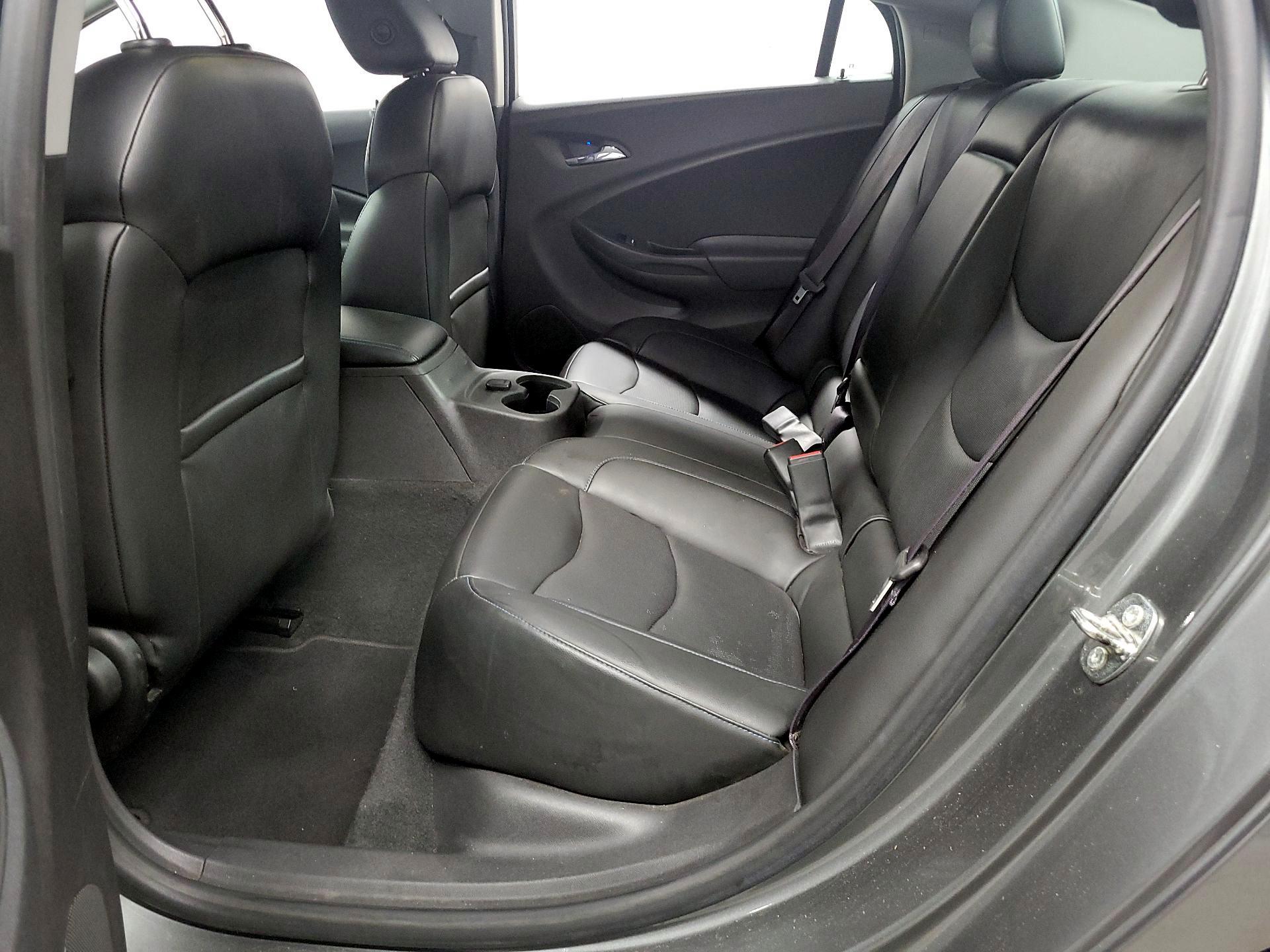 Thumbnail: 2016 Chevrolet Volt - 19
