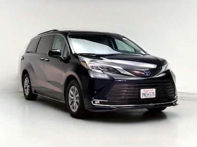 2023 Toyota Sienna XLE -
                Los Angeles, CA