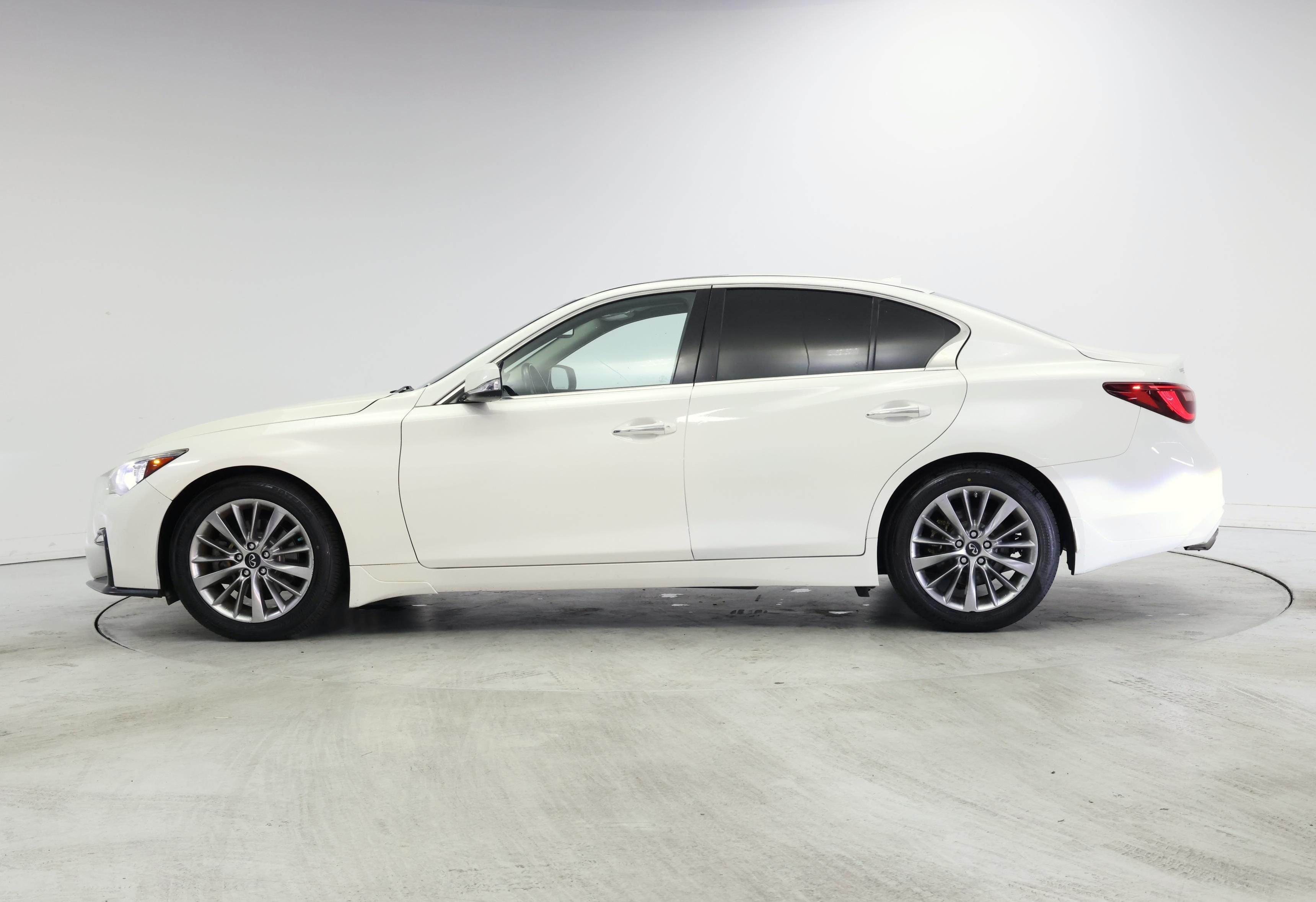 Thumbnail: 2020 INFINITI Q50 - 3