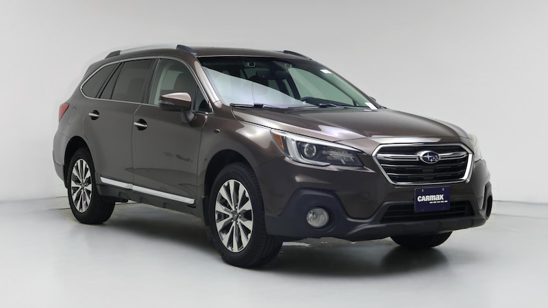 2019 Subaru Outback 2.5i Touring Hero Image