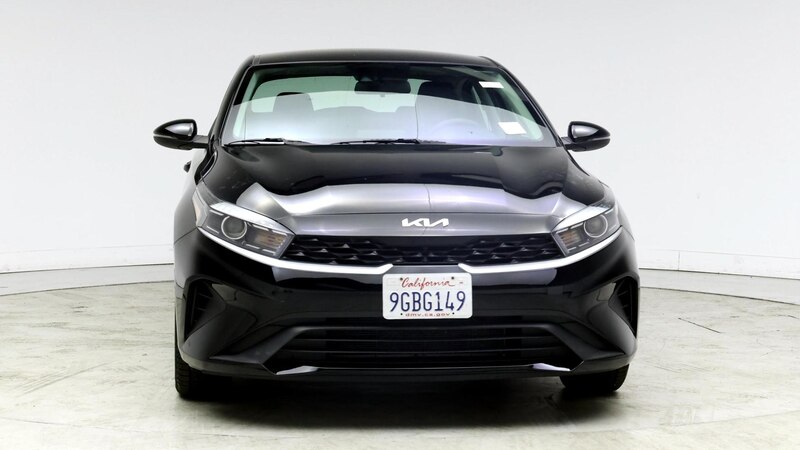 2023 Kia Forte LXS 5