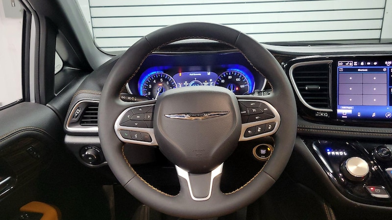 2022 Chrysler Pacifica Pinnacle 10