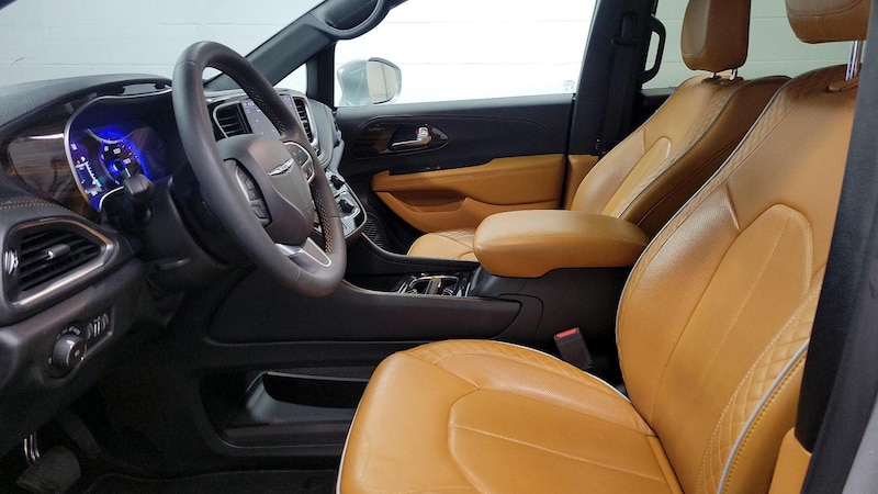 2022 Chrysler Pacifica Pinnacle 11