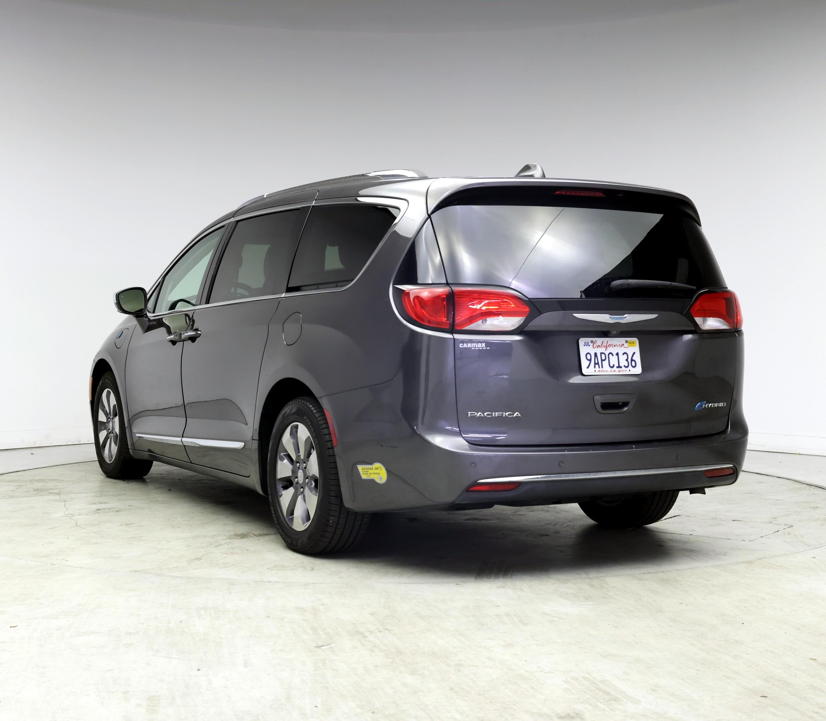 Thumbnail: 2019 Chrysler Pacifica - 2