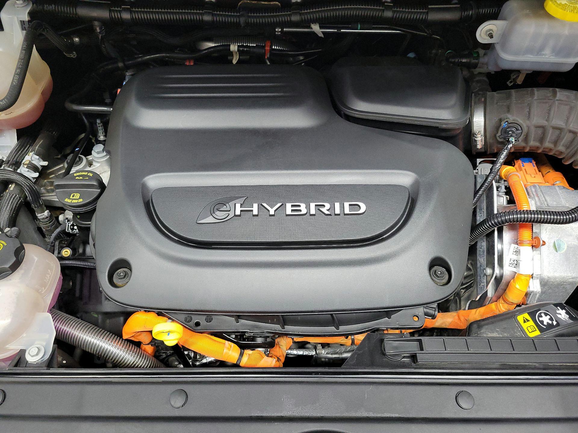 Thumbnail: 2019 Chrysler Pacifica - 20