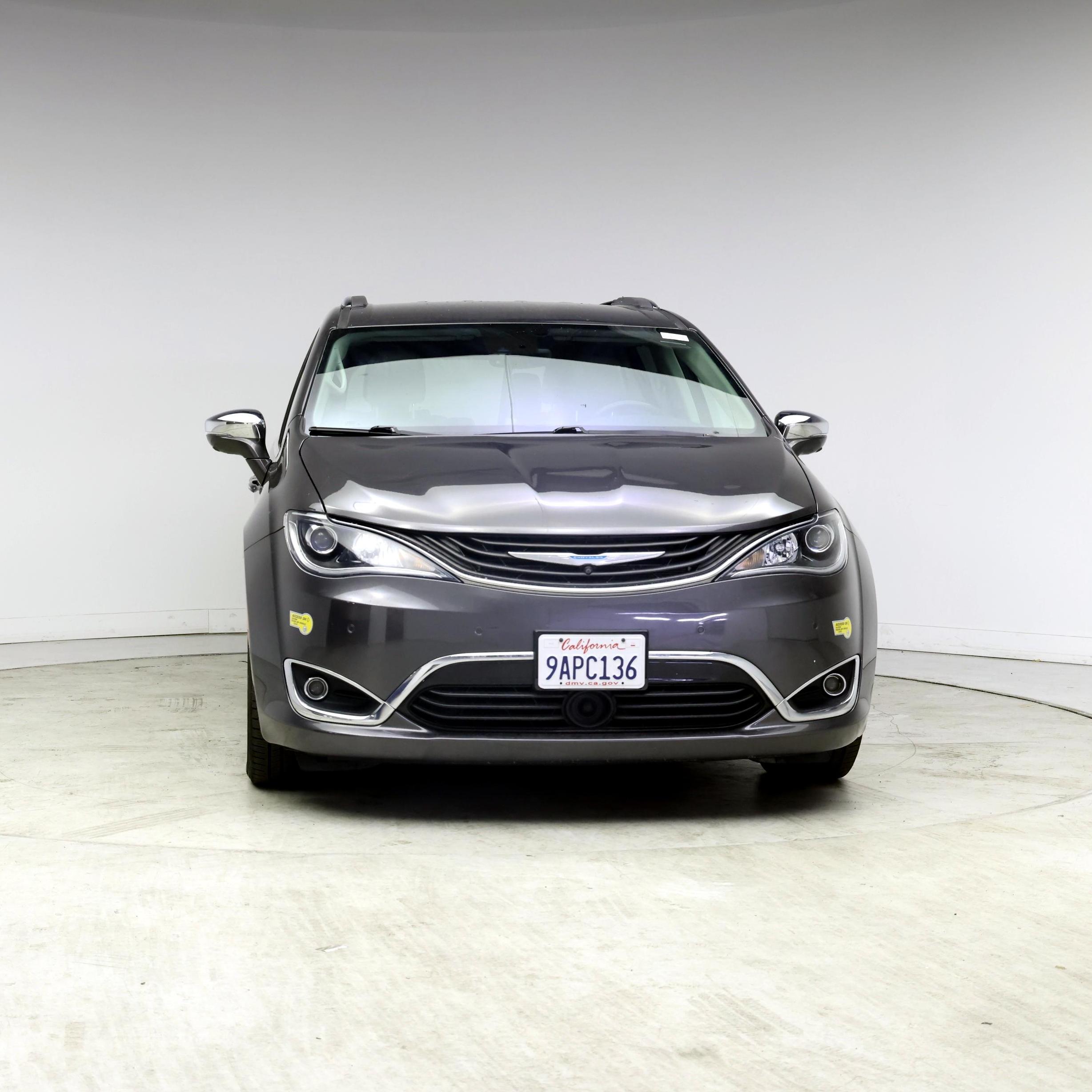 Thumbnail: 2019 Chrysler Pacifica - 5