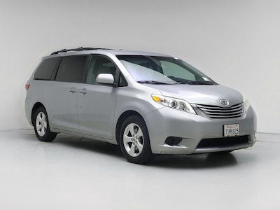 2016 Toyota Sienna LE -
                Murrieta, CA