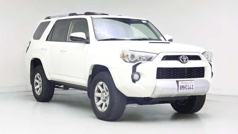 2016 Toyota 4Runner SR5 Hero Image