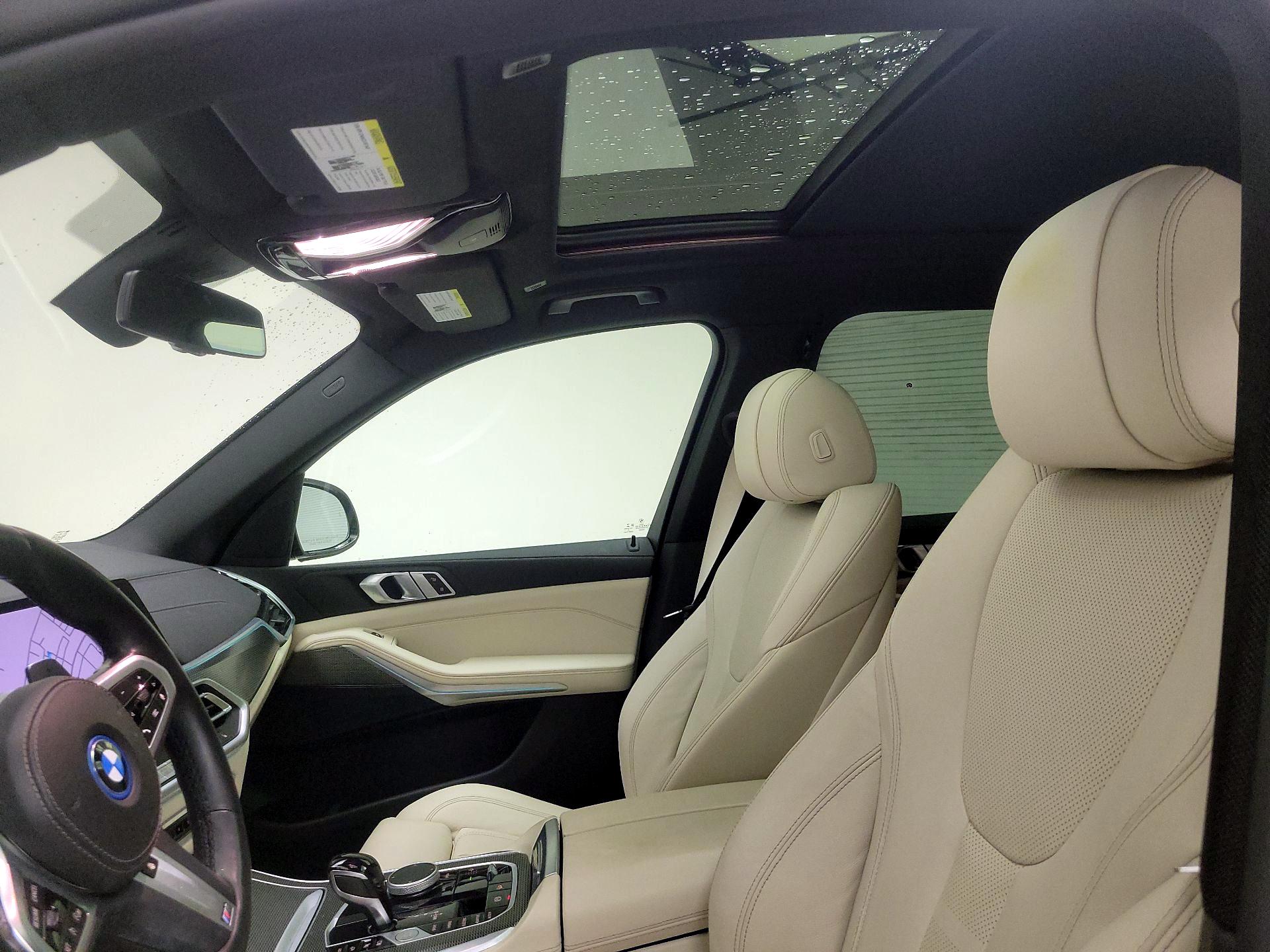 Thumbnail: 2022 BMW X5 - 20