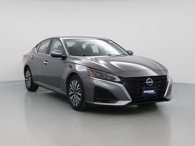 2023 Nissan Altima SV -
                Urbandale, IA