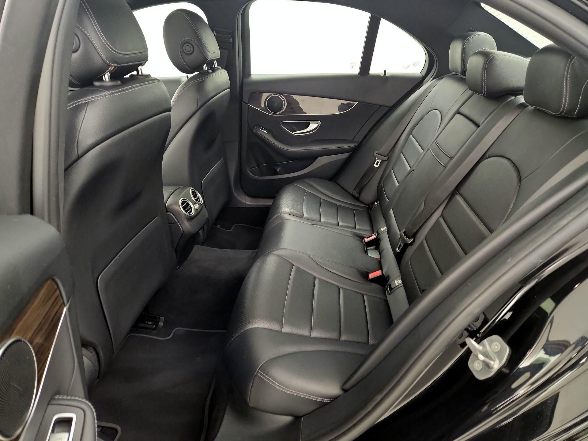 Thumbnail: 2020 Mercedes-Benz C-Class - 20