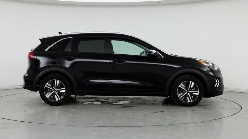 2022 Kia Niro LXS 7