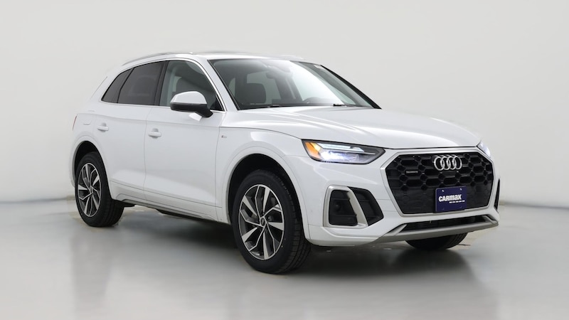 2023 Audi Q5 e Premium Plus Hero Image