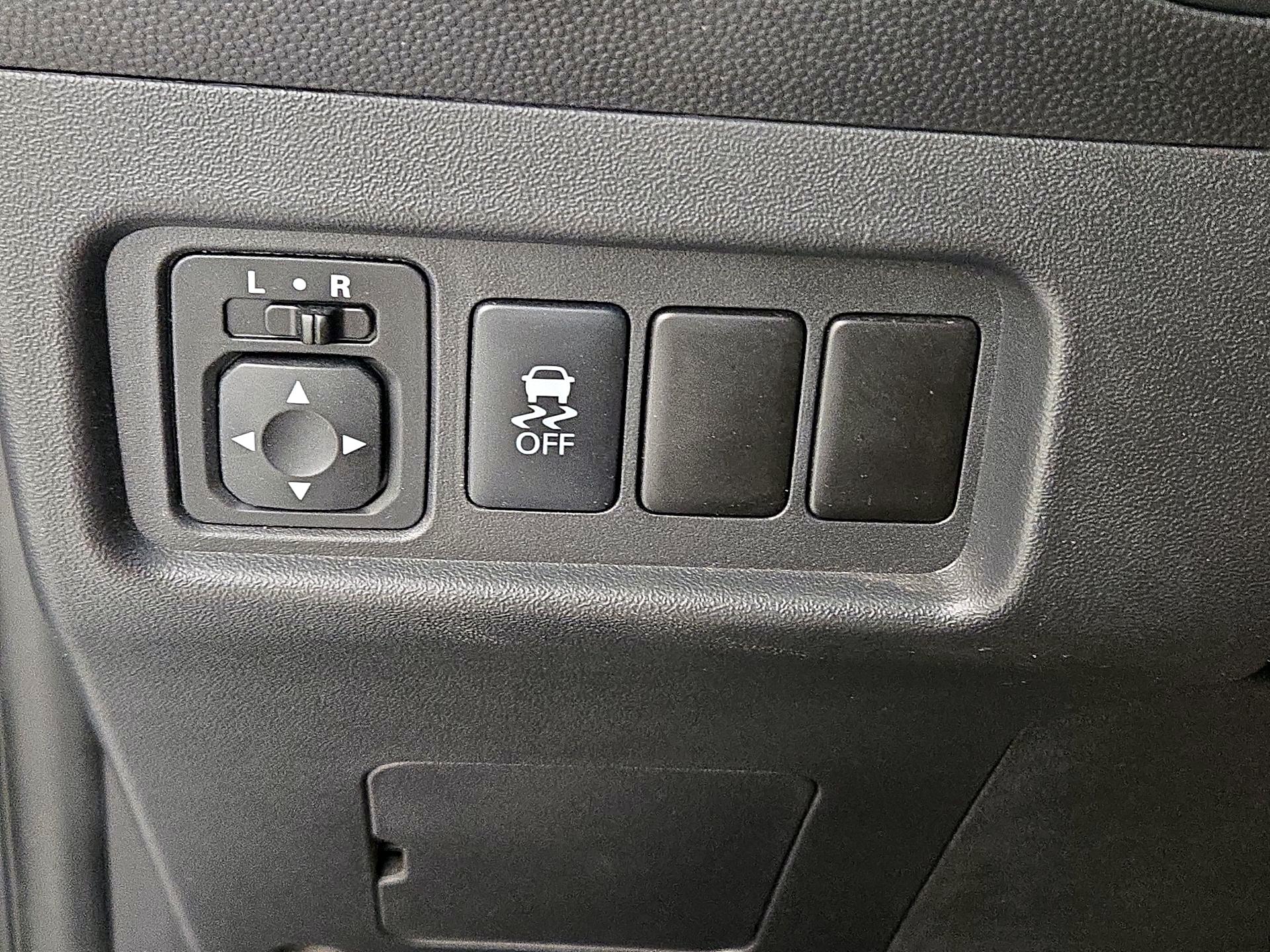Thumbnail: 2020 Mitsubishi Mirage G4 - 13