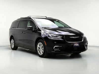 2021 Chrysler Pacifica Touring L -
                Madison, WI