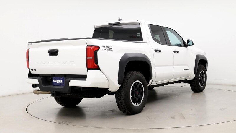 2024 Toyota Tacoma TRD Off-Road 8