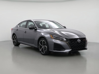 2023 Nissan Altima SR -
                Urbandale, IA