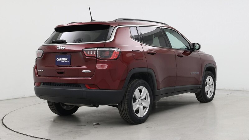 2022 Jeep Compass Latitude 8