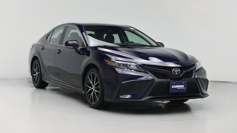 2021 Toyota Camry SE Hero Image