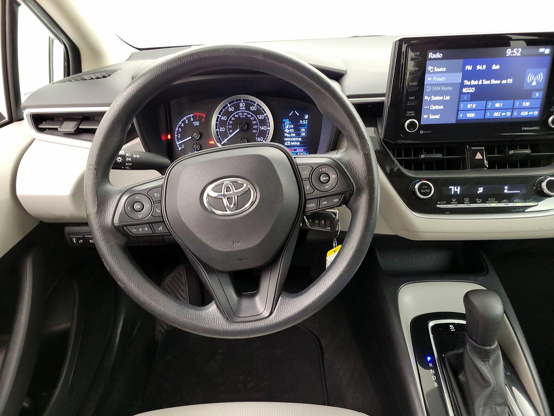 Thumbnail: 2022 Toyota Corolla - 10