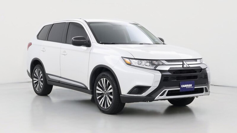 2020 Mitsubishi Outlander ES Hero Image