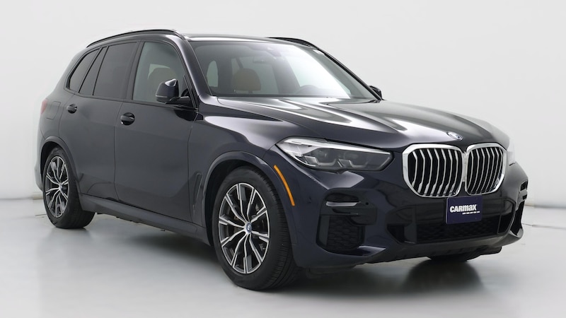 2022 BMW X5 xDrive45e Hero Image