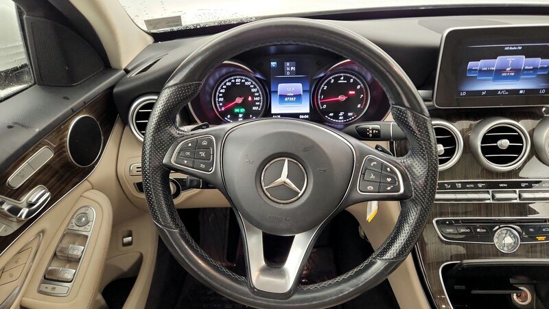 2016 Mercedes-Benz C-Class C 300 10