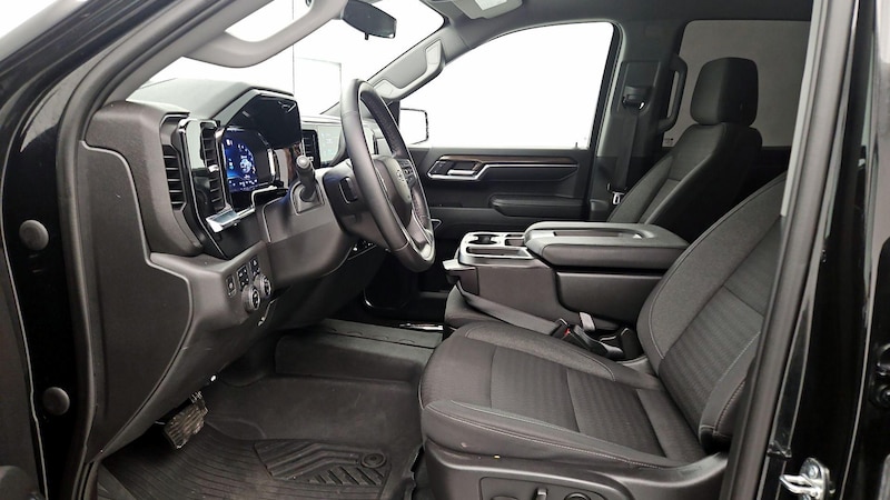 2023 Chevrolet Silverado 1500  11