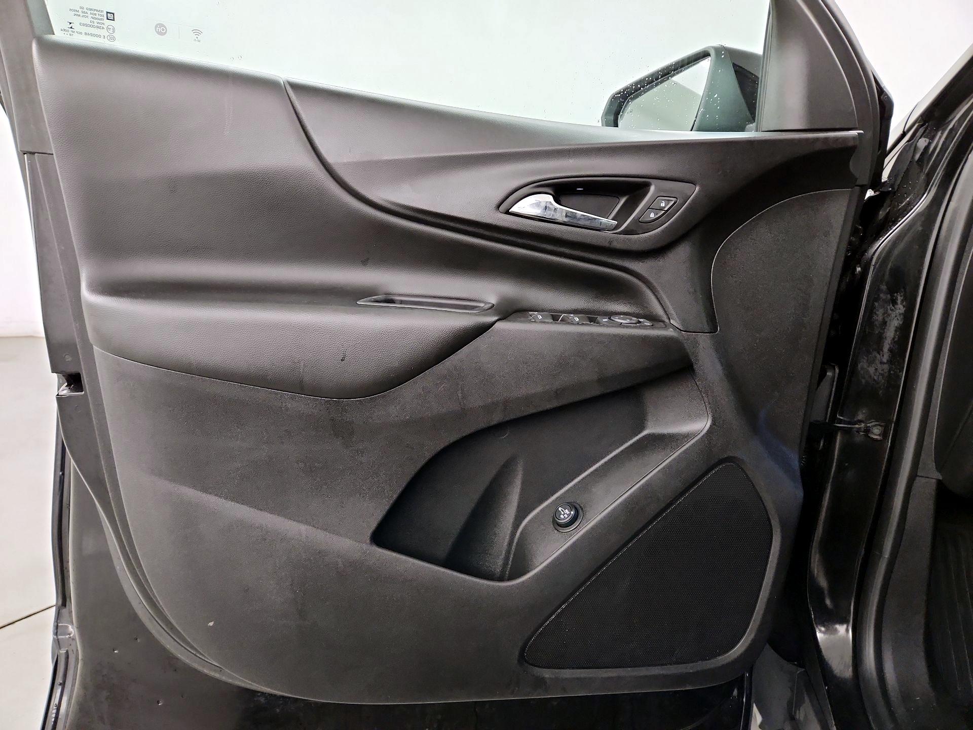 Thumbnail: 2019 Chevrolet Equinox - 12